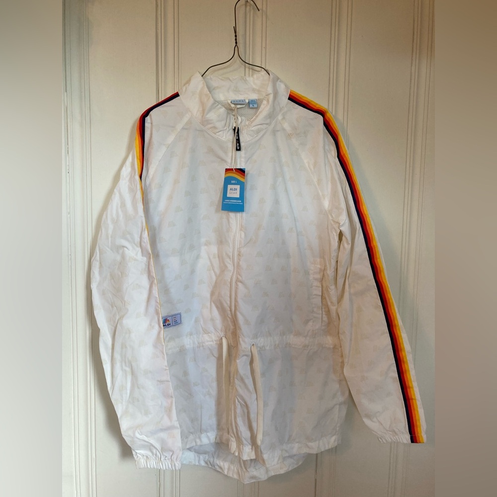 Aldi Gear Size L Windbreaker White with Color Stripes NWT Rain Jacket Full Zip